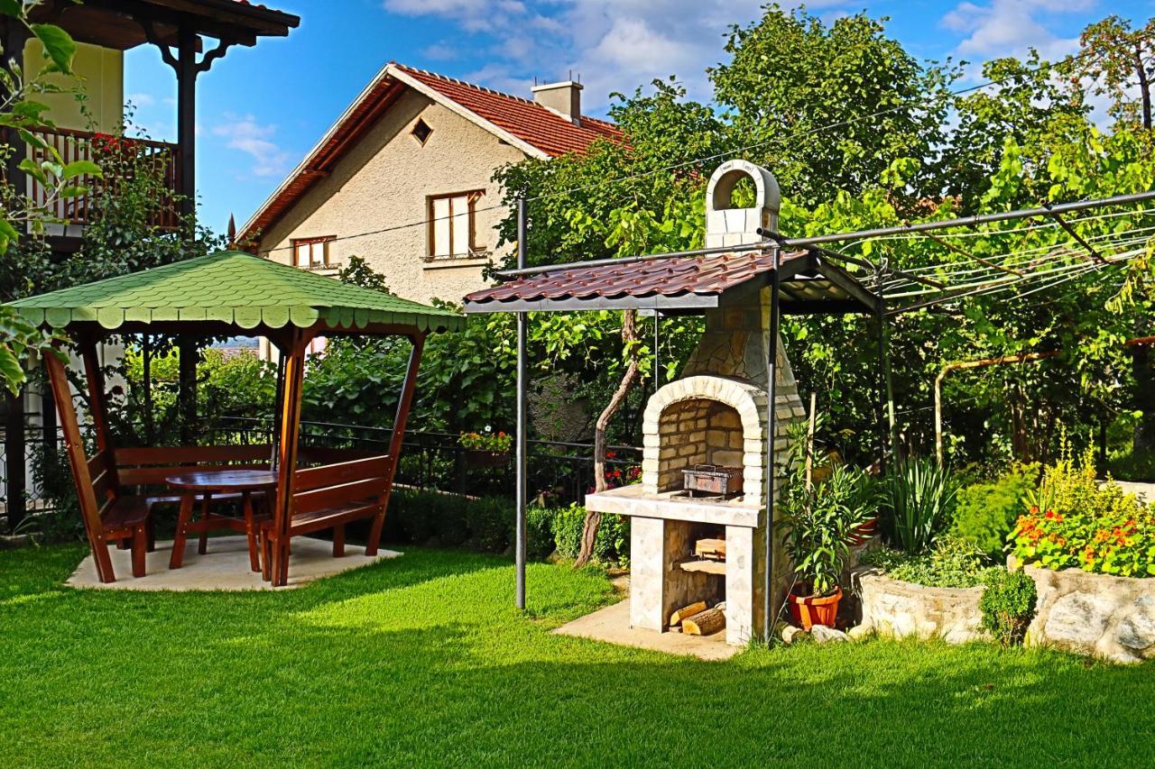 Green House - Попниколови Sapareva Banya Bagian luar foto